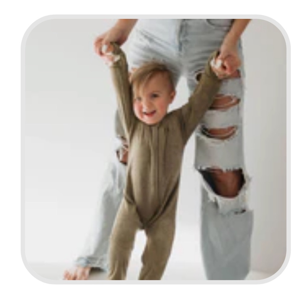 NWT Forever French Moss Terry Zip Pajamas Size 12-18 Months